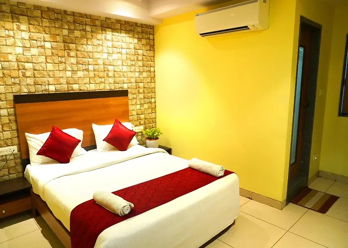 Sri Brundavan Grand Inn Anakapalle