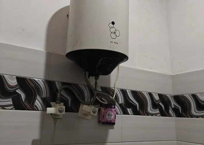 Radhe Shyam Niketan Hotel Vrindavan