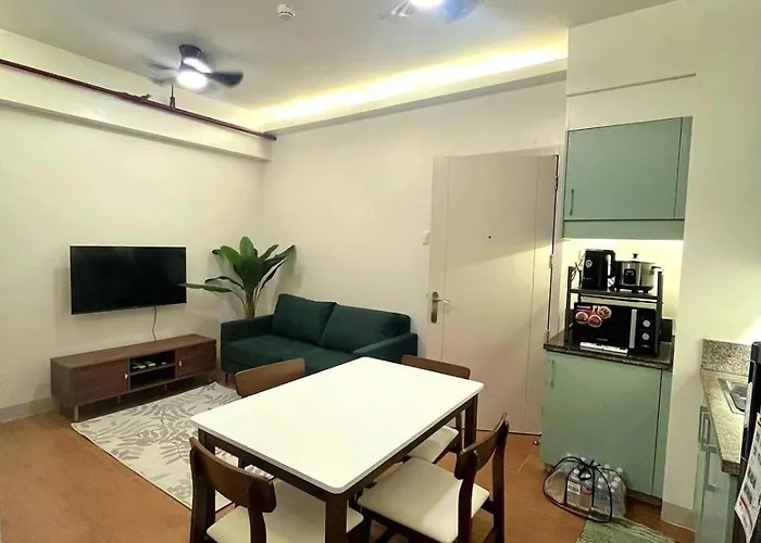 Pioneer Woodlands Bed & Breakfast Mandaluyong