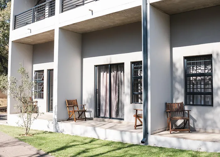 The Wild Peach - Menlyn Hotel Pretoria