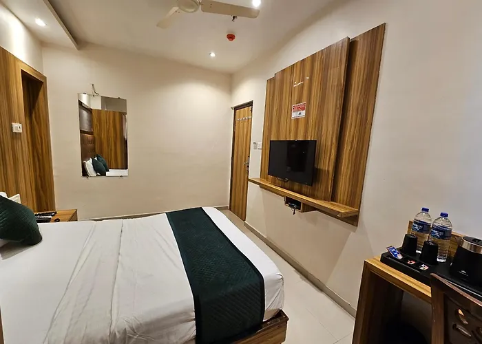 Hotel Bkc Garden - Near Us Embassy Bkc Bombay