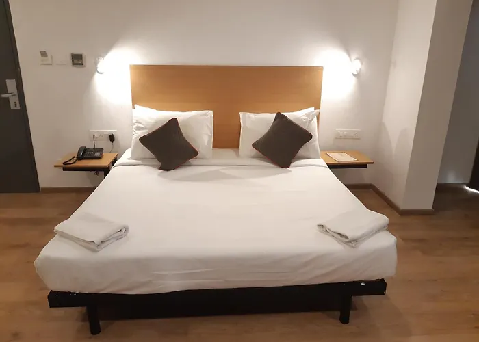 Alana Townhouse Hotel Vijayawada