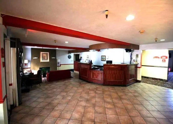 Norwood Inn Minneapolis Roseville