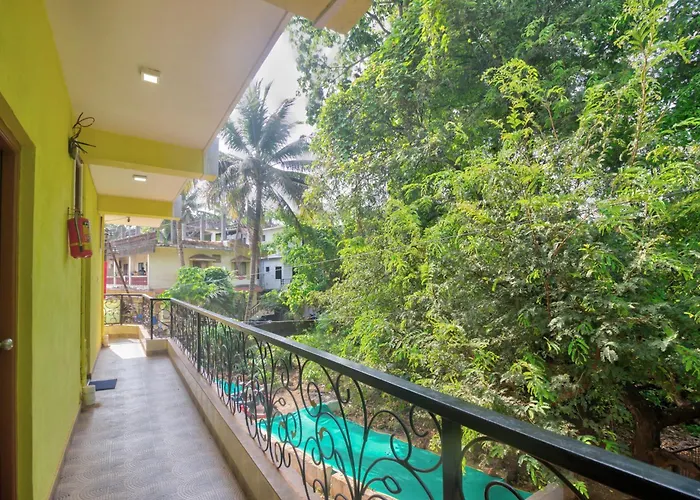 Green Field View Candolim