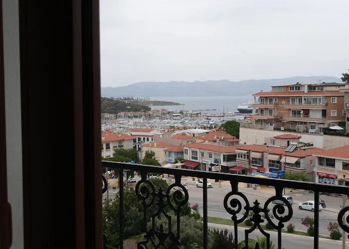 Çeşme Suites