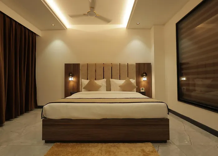 Snj Taj Grand Hotel Agra 