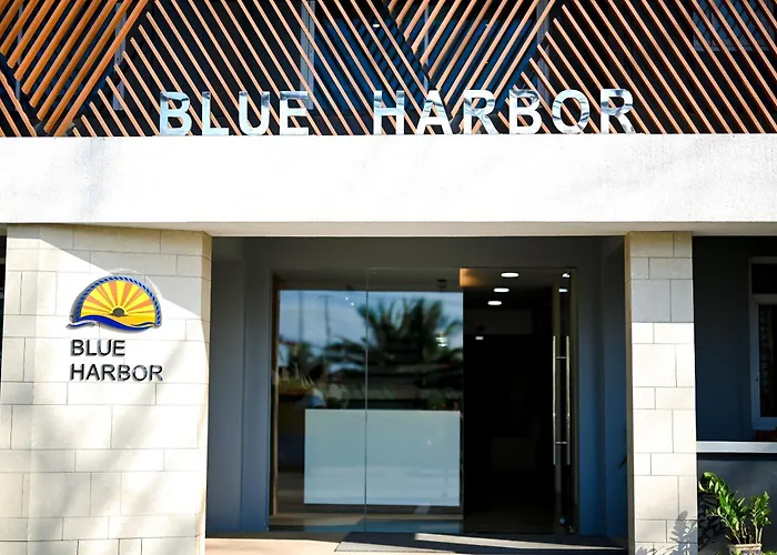Blue Harbor Hotel Calapan