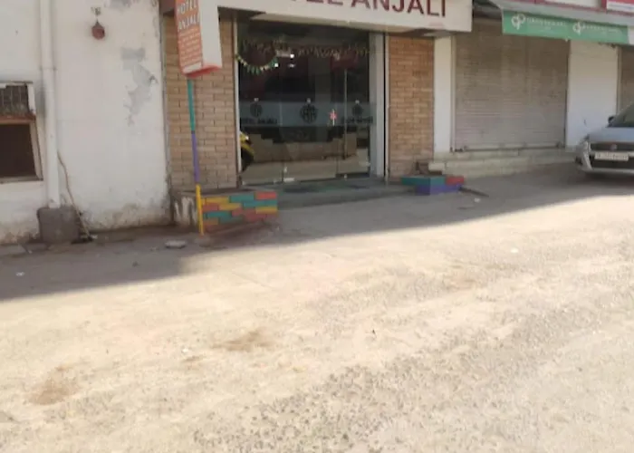 Hotel Anjali Bhuj
