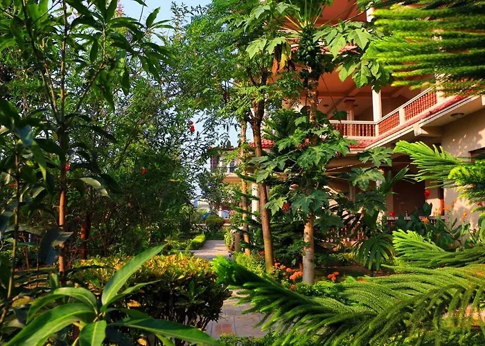 Hotel Royal Safari Chitwan