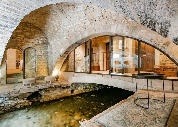 La Prévôté - Hôtel Particulier&Restaurant LʼIsle-sur-la-Sorgue