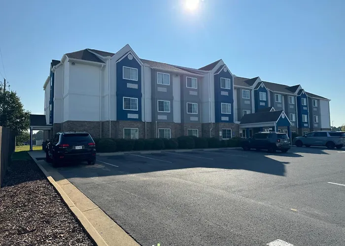 Microtel Inn & Suites By Wyndham Albertville