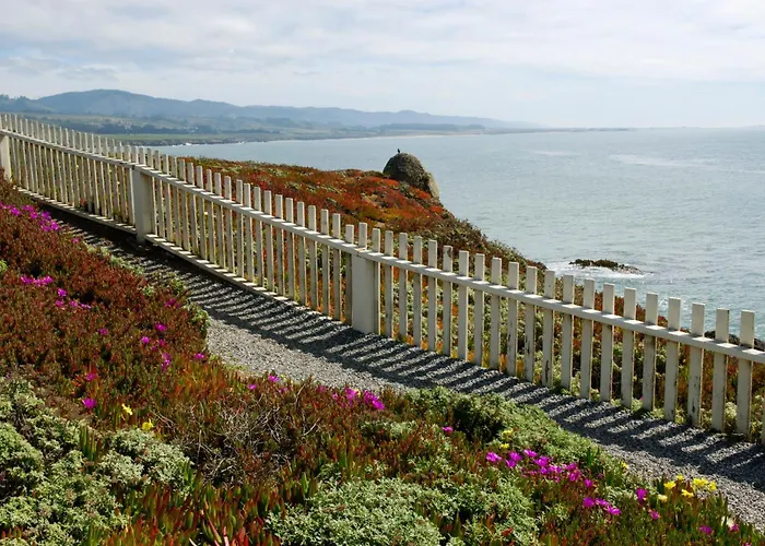 Hi Pigeon Point Lighthouse Hostel Pescadero