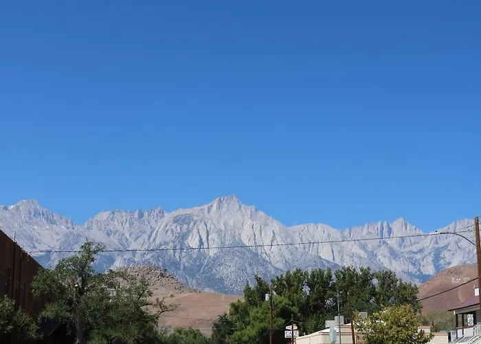 Timberline Motel Lone Pine