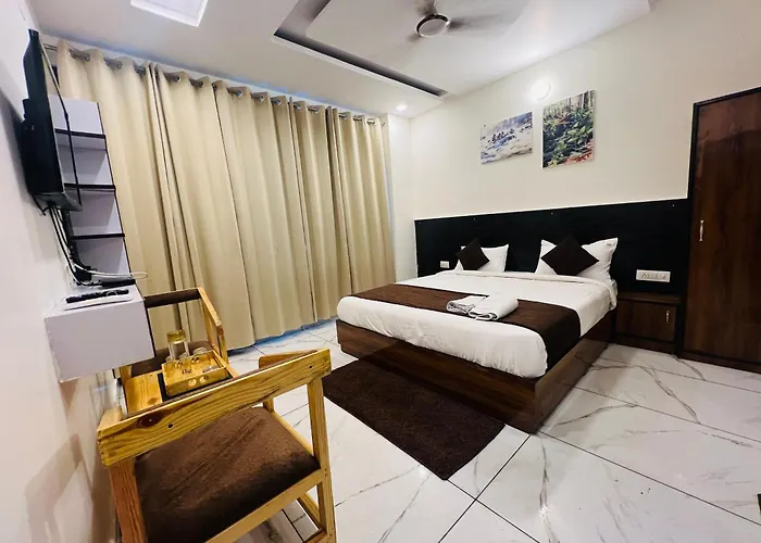 The Royal Galaxy Hotel Rishikesh