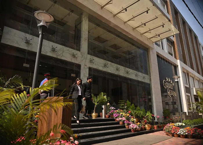 Golden Retreat Hotel Baharampur