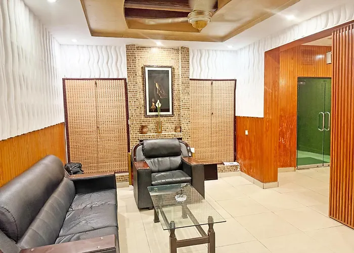 Hotel Green Fort Gulberg Lahore