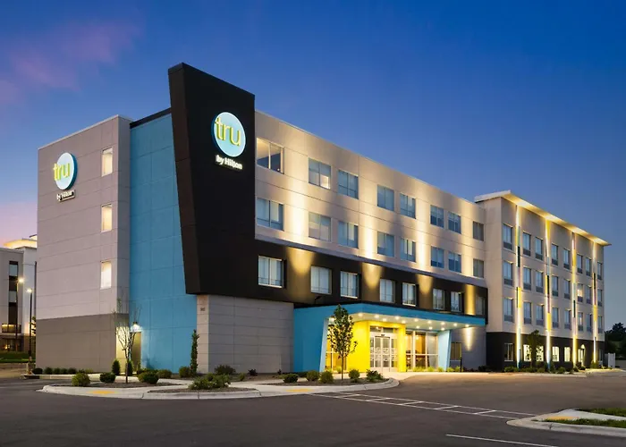 Tru By Hilton Wisconsin Dells Hotel Lake Delton