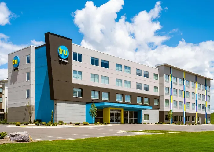 Tru By Hilton Wisconsin Dells Hotel Lake Delton