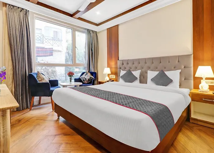 Hotel Grand Villas Near Delhi Igi Airport New Delhi