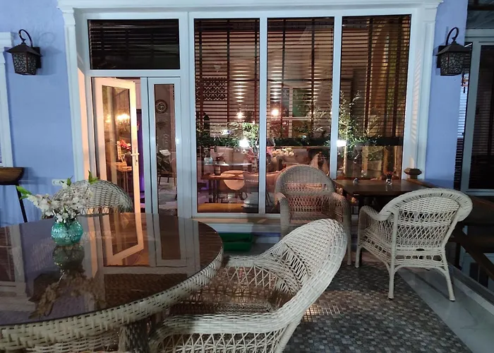 The Oldman House Hotel Osh