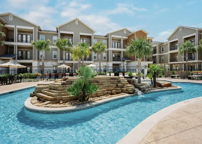 New Braunfels Hill Country Resort Style Apartments By Barsala