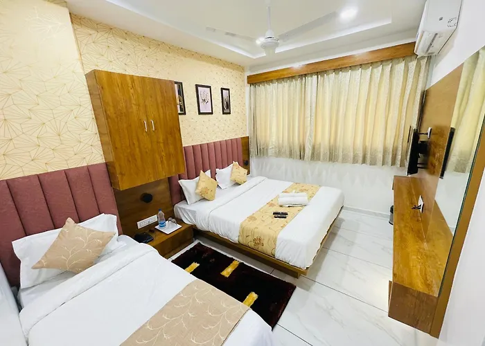 Hotel Avenue Sky Ahmedabad