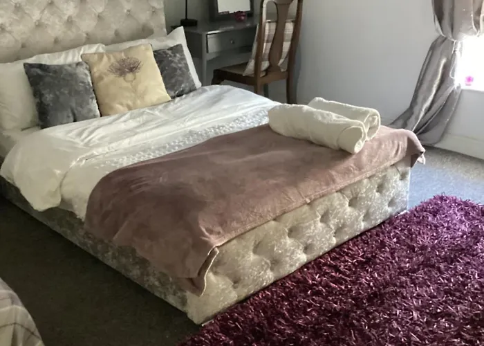 The Lavender House 513 Halliwell Rd Bolton Bl18Db