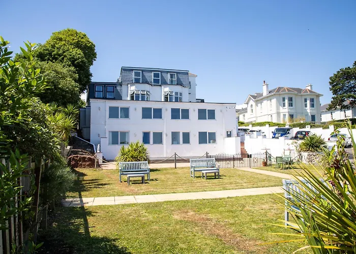 Waters Edge Hotel Torquay