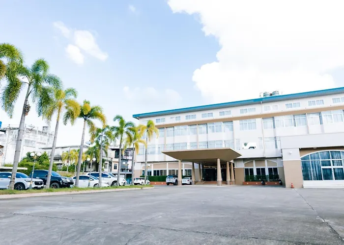 Chumphon Gardens Hotel