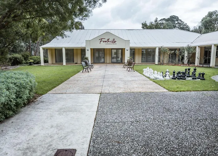 Foothills Hotel Lilydale