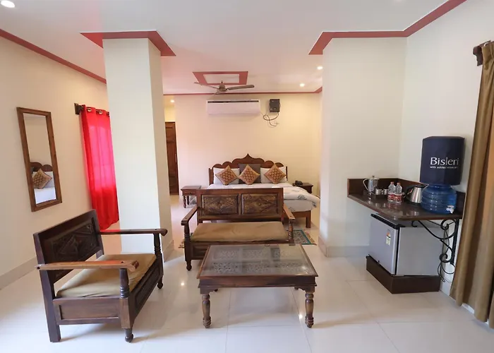 Mvt Guesthouse & Restaurant Vrindavan