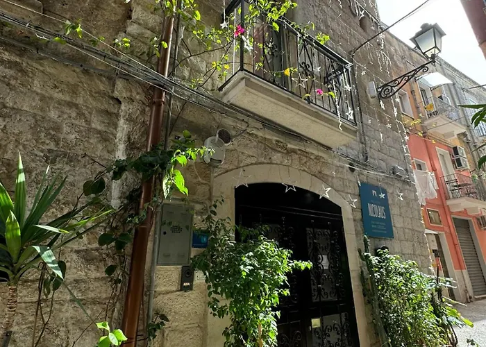 Palazzo Nicolaus Del Borgo Antico Bed & Breakfast Bari