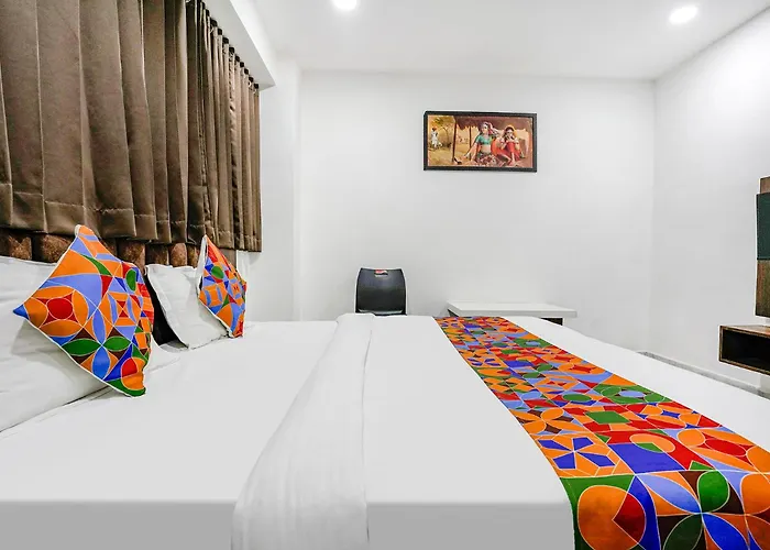 Fabhotel Rose Palace - Vesu Surat