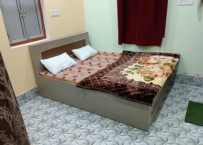 Tulsi Satsang Bhawan Hotel Ayodhya