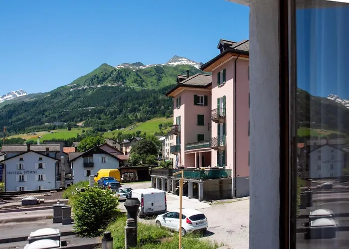 Hotel Des Alpes - Restaurant & Pizzeria Airolo