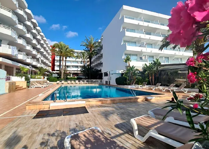 Apartamentos Llobet Ibiza