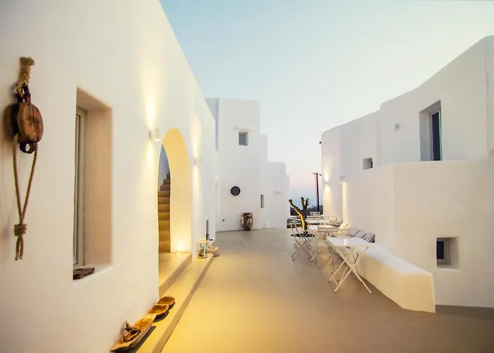 White Loft Hotel Chora 