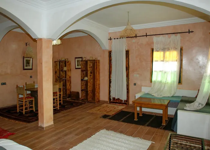 Riad Gabsi Dades Boumalne Dades