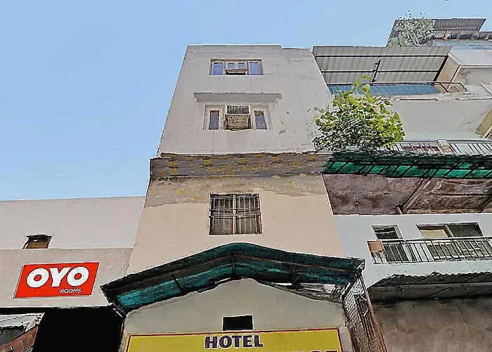 Spot On Swagat Palace New Delhi