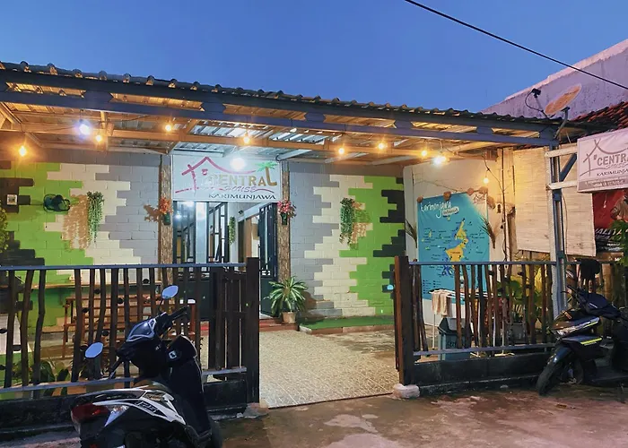 Central House Karimunjawa Mitra Reddoorz
