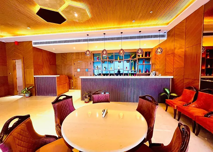 Hotel Ekas Lucknow