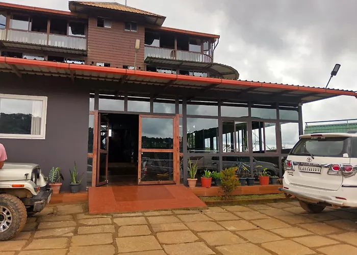 Coorg Tree House Hotel Madikeri