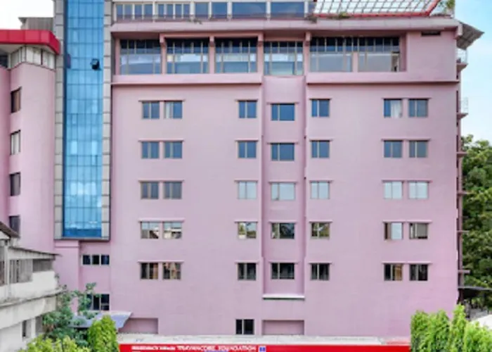 Presidency Towers,Kochi Hotel