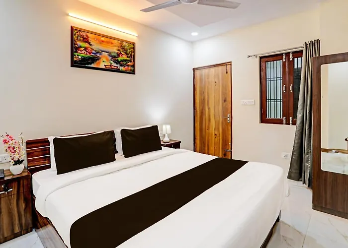 Hotel O Lucknow Inn