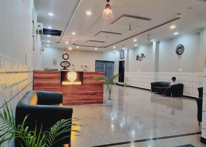 Hotel Mero Vrindavan - Luxury Stay