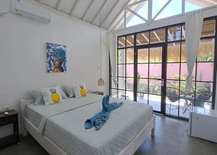 Coco Colada Bungalows Kuta 