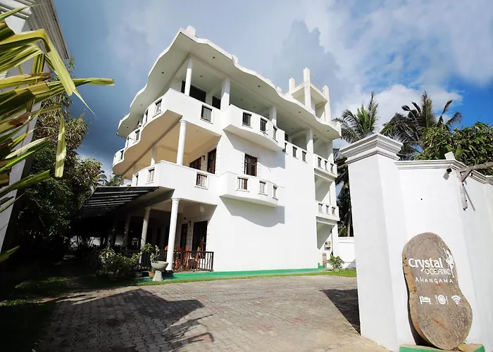 Crystal Oceanic Hotel Ahangama