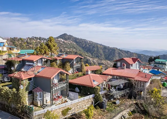 The Birdcage, Mukteshwar Hotel