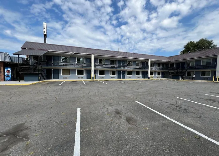 Crown Inn Cartersville
