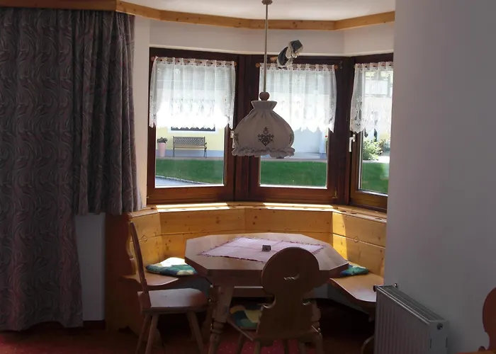 Hotel-Pension Flora Saalbach-Hinterglemm